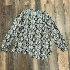 The Limited snake print a symmetrical Women’s Large blouse long sleeve top